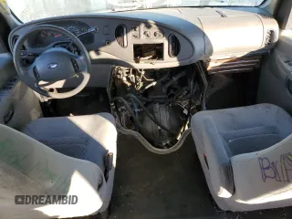 2006 Ford Econoline Passenger XL с VIN 1FBNE31L36HA80877, выставлен на аукционе Copart как лот 87943205 с пробегом Не указан миль и Списание • Salvage title. История ставок и продаж доступна на DreamBid. Изображение 8.