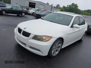 2007 BMW 3 Series 335i z VIN WBAVB735X7VH22444, wystawiony jako IAAI lot #42372287 z przebiegiem 179 686 mil mil oraz . Historia ofert i sprzedaży dostępna na DreamBid. Obrazek 2.