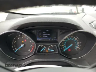 2013 Ford Escape SEL z VIN 1FMCU9HX4DUB05173, wystawiony jako Copart lot #57918125 z przebiegiem 197 195 mil mil oraz Szkoda całkowita • Salvage title. Historia ofert i sprzedaży dostępna na DreamBid. Obrazek 9.