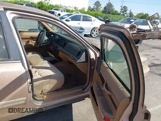 1996 Mercury Grand Marquis GS with VIN 2MELM74W3TX670994, listed as a IAAI auction lot 42052604 with 46,728 mi miles and . Bid and sale history available at DreamBid. Image 5.