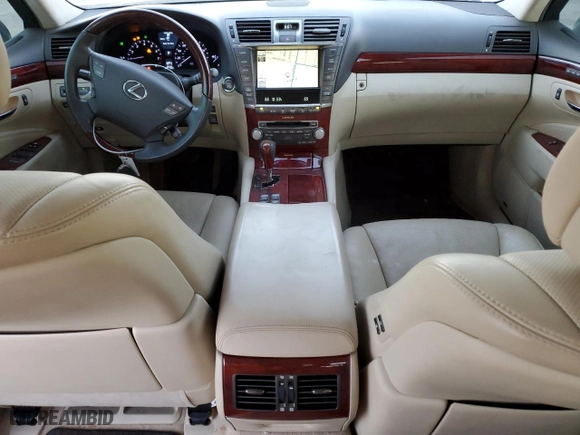2010 Lexus LS 460 L with VIN JTHGL5EF9A5040354, listed as a Copart auction lot 82675304 with NaN miles and Salvage Title. Bid and sale history available at carsss.com. Image 8.