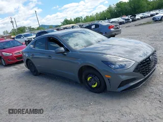 2023 Hyundai Sonata SEL z VIN KMHL64JA1PA293790, wystawiony jako IAAI lot #42166565 z przebiegiem Nie podano mil oraz . Historia ofert i sprzedaży dostępna na DreamBid. Obrazek 1.
