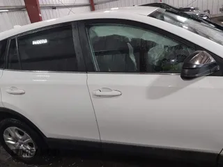 2018 Toyota RAV4 LE with VIN 2T3ZFREV6JW505455, listed as a IAAI auction lot 42052207 with 122,745 mi miles. Bid and sale history available at carsss.com. Image 13.