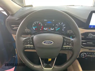 2021 Ford Escape SEL with VIN 1FMCU9H99MUA91420, listed as a IAAI auction lot 42569696 with 10,319 mi miles and . Bid and sale history available at DreamBid. Image 22.