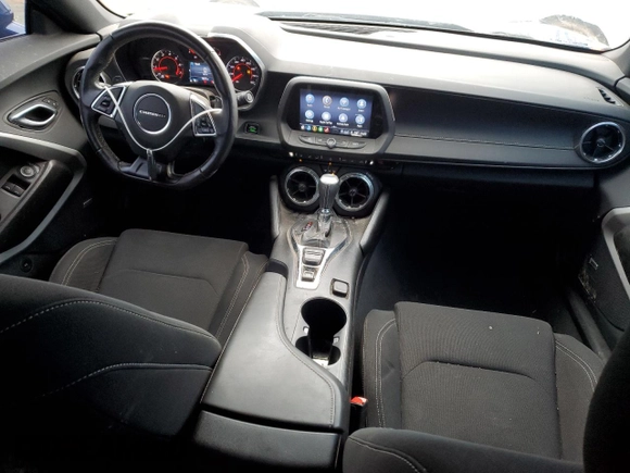 2023 Chevrolet Camaro LT1 with VIN 1G1FF1R77P0130441, listed as a Copart auction lot 84910704 with 76,275 mi miles and Salvage Title. Bid and sale history available at DreamBid. Image 8.