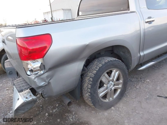 2007 Toyota Tundra LTD with VIN 5TBEV58137S469181, listed as a IAAI auction lot 41386726 with 249,642 mi miles. Bid and sale history available at carsss.com. Image 6.