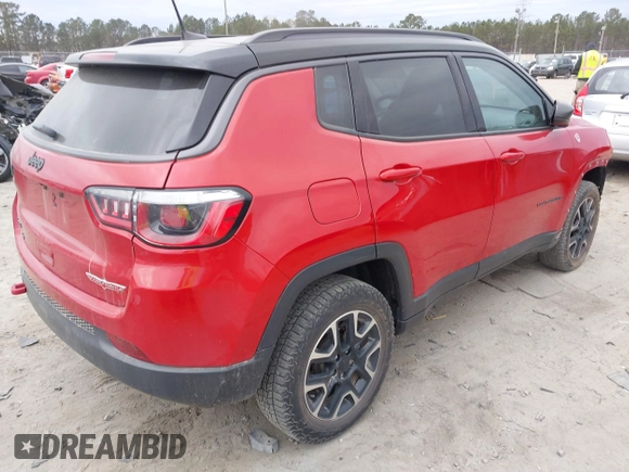 2019 Jeep Compass Trailhawk with VIN 3C4NJDDB1KT780585, listed as a IAAI auction lot 41282706 with 78,252 mi miles and . Bid and sale history available at carsss.com. Image 4.