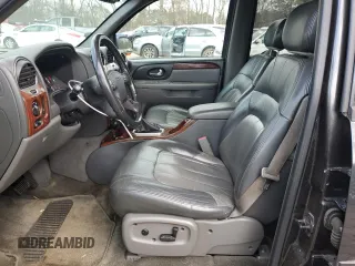 2003 GMC Envoy SLT z VIN 1GKDS13S332326838, wystawiony jako Copart lot #48888545 z przebiegiem 197 969 mil mil oraz Czysty tytuł • Clean title. Historia ofert i sprzedaży dostępna na DreamBid. Obrazek 7.