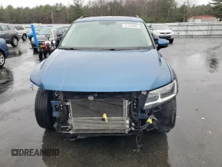 2019 Volkswagen Tiguan SE with VIN 3VV2B7AX9KM183777, listed as a Copart auction lot 51765605 with 80,492 mi miles and Salvage Title. Bid and sale history available at DreamBid. Image 5.
