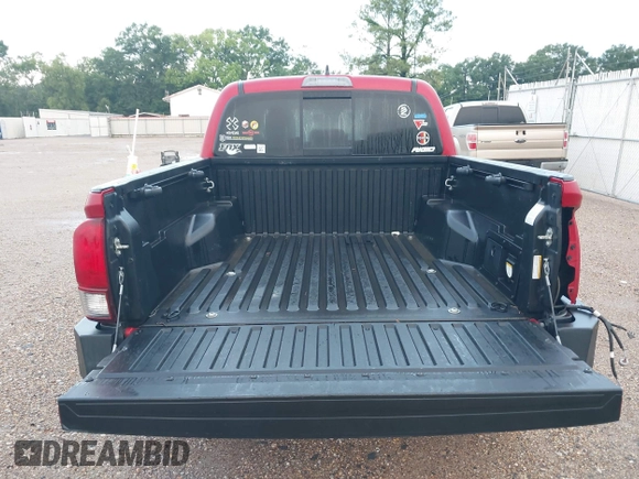 2019 Toyota Tacoma SR5 with VIN 3TMAZ5CN1KM092783, listed as a IAAI auction lot 42181784 with 86,272 mi miles and . Bid and sale history available at DreamBid. Image 8.