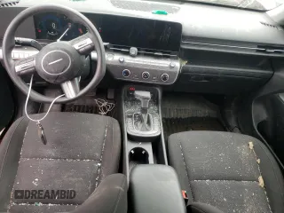 2024 Hyundai Kona SE с VIN KM8HACAB5RU118922, выставлен на аукционе Copart как лот 57245735 с пробегом 15 079 миль миль и На запчасти • Non repairable. История ставок и продаж доступна на DreamBid. Изображение 8.