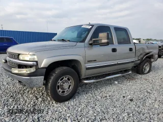 2002 Chevrolet Silverado 1500HD LT with VIN 1GCGC13U42F195580, listed as a Copart auction lot 53432235 with 238,007 mi miles and Salvage Title. Bid and sale history available at DreamBid. Image 1.