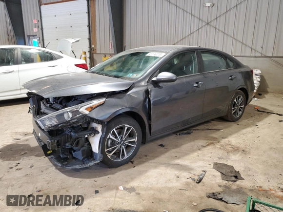 2024 Kia Forte LX with VIN 3KPF24AD3RE733497, listed as a Copart auction lot 46196015 with 14,496 mi miles and Salvage Title. Bid and sale history available at carsss.com. Image 1.