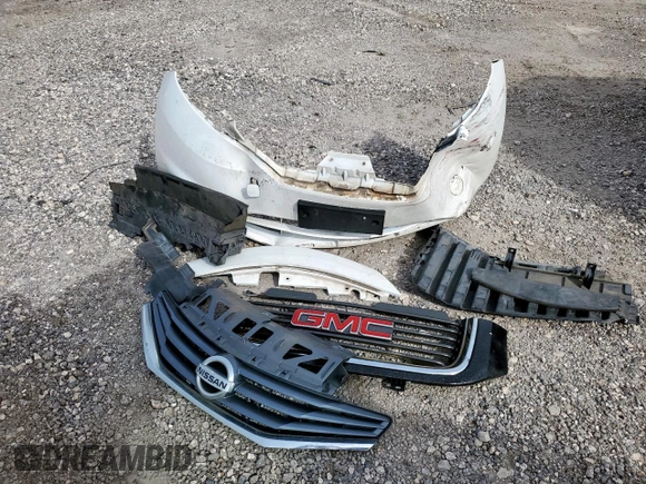 2014 Nissan Note S z VIN 3N1CE2CP0EL401676, wystawiony jako Copart lot #56372395 z przebiegiem 125 433 mil mil oraz Szkoda całkowita • Salvage title. Historia ofert i sprzedaży dostępna na DreamBid. Obrazek 12.