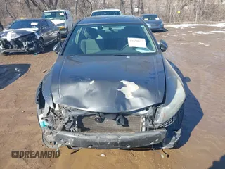 2009 Honda Accord EX z VIN 1HGCP36749A030206, wystawiony jako IAAI lot #41650527 z przebiegiem 217 934 mil mil oraz . Historia ofert i sprzedaży dostępna na DreamBid. Obrazek 6.