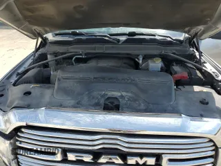 2022 Ram 2500 Laramie z VIN 3C6UR5FJ1NG423393, wystawiony jako Copart lot #57487395 z przebiegiem 124 528 mil mil oraz Szkoda całkowita • Salvage title. Historia ofert i sprzedaży dostępna na DreamBid. Obrazek 11.