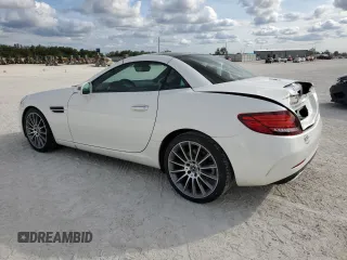 2017 Mercedes-Benz SLC 300 z VIN WDDPK3JA7HF138747, wystawiony jako Copart lot #86614014 z przebiegiem 36 199 mil mil oraz Szkoda całkowita • Salvage title. Historia ofert i sprzedaży dostępna na DreamBid. Obrazek 2.