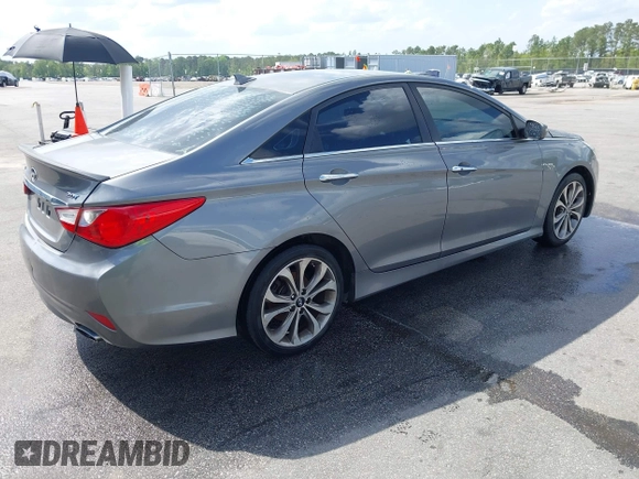 2014 Hyundai Sonata Limited with VIN 5NPEC4AB2EH943005, listed as a IAAI auction lot 41951991 with 176,380 mi miles and . Bid and sale history available at DreamBid. Image 4.