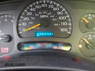 2005 Chevrolet Silverado 1500 Z71 z VIN 1GCEK19B95E162682, wystawiony jako IAAI lot #42270833 z przebiegiem 180 741 mil mil oraz . Historia ofert i sprzedaży dostępna na DreamBid. Obrazek 15.