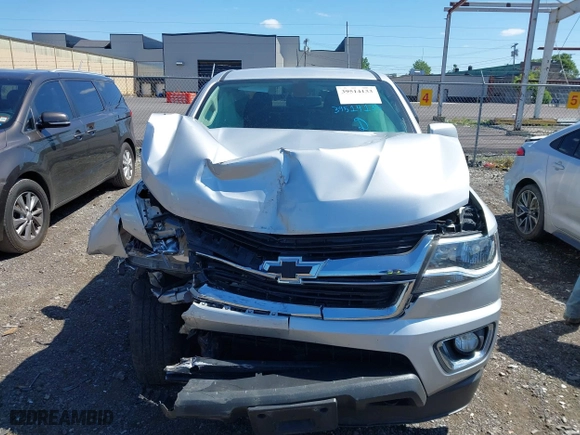 2015 Chevrolet Colorado 4WD LT with VIN 1GCGTBE36F1125107, listed as a IAAI auction lot 39514133 with 105,116 mi miles. Bid and sale history available at carsss.com. Image 13.