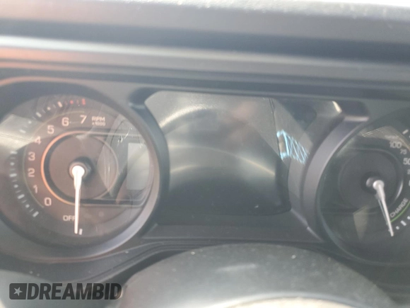2024 Jeep Wrangler Rubicon z VIN 1C4RJXR6XRW291900, wystawiony jako Copart lot #61682885 z przebiegiem Nie podano mil oraz Szkoda całkowita • Salvage title. Historia ofert i sprzedaży dostępna na DreamBid. Obrazek 9.