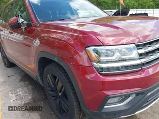 2018 Volkswagen Atlas SEL with VIN 1V2MR2CA3JC569544, listed as a IAAI auction lot 42271392 with 123,960 mi miles and . Bid and sale history available at DreamBid. Image 21.