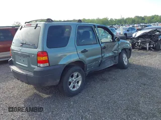 2005 Ford Escape XLT с VIN 1FMYU93165KB95125, выставлен на аукционе IAAI как лот 42227060 с пробегом 122 117 миль миль и . История ставок и продаж доступна на DreamBid. Изображение 4.