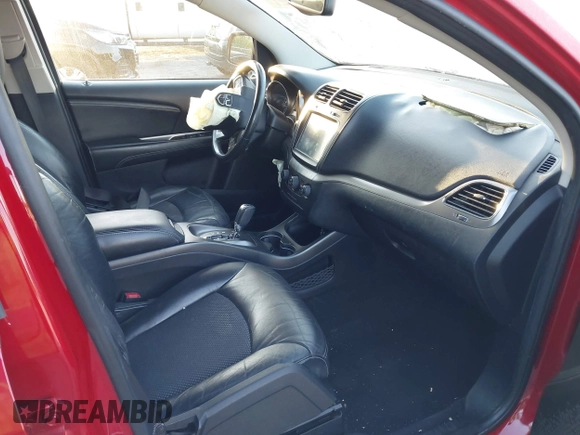 2016 Dodge Journey Crossroad z VIN 3C4PDCGB7GT124288, wystawiony jako IAAI lot #42062182 z przebiegiem 108 405 mil mil oraz . Historia ofert i sprzedaży dostępna na DreamBid. Obrazek 5.