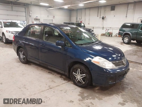 2009 Nissan Versa 1.8 S with VIN 3N1BC11E79L440560, listed as a IAAI auction lot 41975289 with 158,726 mi miles. Bid and sale history available at carsss.com. Image 1.