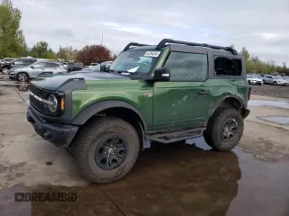 2022 Ford Bronco z VIN 1FMDE5CP2NLB82262, wystawiony jako Copart lot #52394245 z przebiegiem 27 778 mil mil oraz Szkoda całkowita • Salvage title. Historia ofert i sprzedaży dostępna na DreamBid. Obrazek 1.