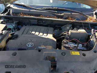 2008 Toyota RAV4 Ltd with VIN JTMBK31V485052521, listed as a IAAI auction lot 41874753 with 185,302 mi miles. Bid and sale history available at carsss.com. Image 10.