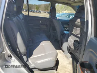 2005 Honda Pilot EX-L z VIN 5FNYF18595B055806, wystawiony jako Copart lot #52372625 z przebiegiem 180 886 mil mil oraz Czysty tytuł • Clean title. Historia ofert i sprzedaży dostępna na DreamBid. Obrazek 11.