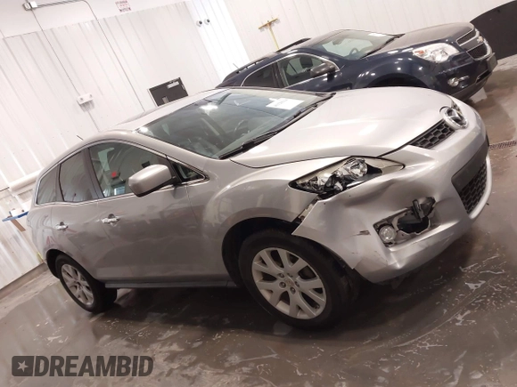 2007 Mazda CX-7 Sport with VIN JM3ER293670158686, listed as a IAAI auction lot 41920114 with 179,012 mi miles. Bid and sale history available at carsss.com. Image 13.