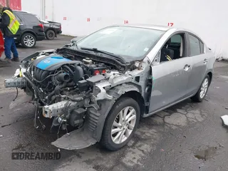 2012 Mazda 3 i Touring with VIN JM1BL1V84C1608638, listed as a IAAI auction lot 41533492 with 132,923 mi miles. Bid and sale history available at carsss.com. Image 2.