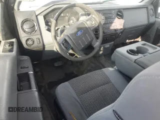 2015 Ford F-250 XLT with VIN 1FT7X2A65FEA41700, listed as a Copart auction lot 42645615 with 172,430 mi miles and Salvage title. Bid and sale history available at DreamBid. Image 8.