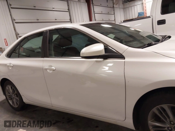 2015 Toyota Camry XLE with VIN 4T1BF1FK0FU083626, listed as a IAAI auction lot 41911558 with 79,640 mi miles and . Bid and sale history available at DreamBid. Image 14.