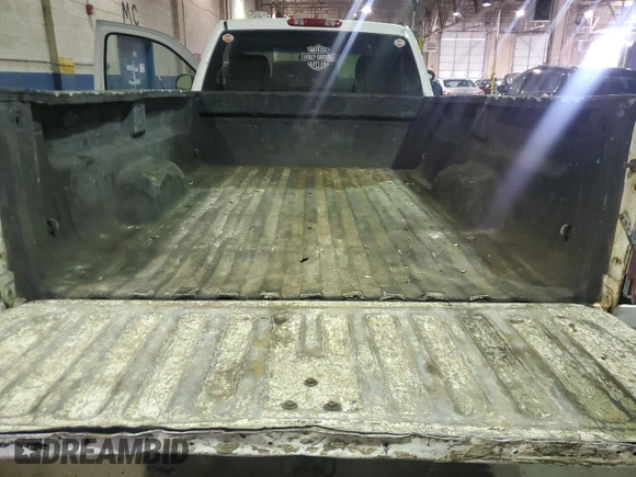 2009 GMC Sierra 1500 with VIN 1GTHC44K99E143963, listed as a Copart auction lot 46237435 with 463,492 mi miles and Clean Title. Bid and sale history available at DreamBid. Image 6.