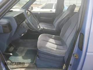1993 Dodge Caravan z VIN 2B4GH2533PR287787, wystawiony jako Copart lot #71940684 z przebiegiem 107 939 mil mil oraz Szkody całkowita. Historia ofert i sprzedaży dostępna na DreamBid. Obrazek 7.