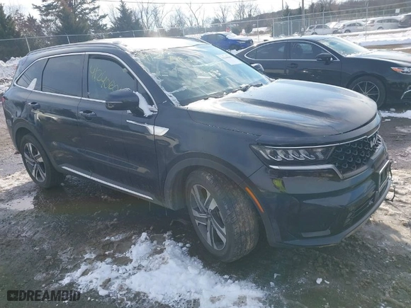 2022 Kia Sorento Hybrid EX with VIN KNDRHDLG7N5098664, listed as a IAAI auction lot 41240606 with 68,985 mi miles. Bid and sale history available at carsss.com. Image 1.