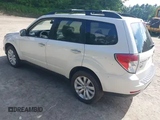 2012 Subaru Forester X Premium z VIN JF2SHADCXCH458311, wystawiony jako IAAI lot #42684870 z przebiegiem 144 960 mil mil oraz . Historia ofert i sprzedaży dostępna na DreamBid. Obrazek 3.