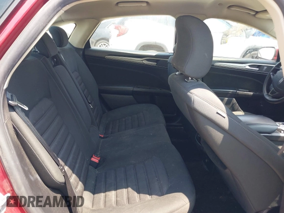 2019 Ford Fusion Hybrid SE with VIN 3FA6P0LU6KR243678, listed as a IAAI auction lot 40004890 with 138,533 mi miles. Bid and sale history available at carsss.com. Image 8.
