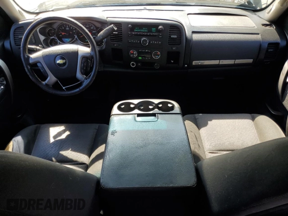 2010 Chevrolet Silverado 1500 LT with VIN 3GCRCSE09AG251406, listed as a Copart auction lot 54136905 with 205,048 mi miles and Clean Title. Bid and sale history available at DreamBid. Image 8.