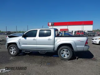 2009 Toyota Tacoma with VIN 3TMLU42N79M034075, listed as a IAAI auction lot 41954016 with 82,399 mi miles and . Bid and sale history available at DreamBid. Image 14.