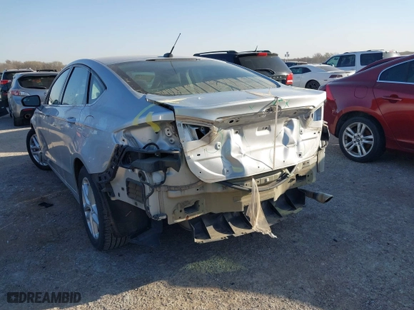 2015 Ford Fusion SE with VIN 3FA6P0H7XFR186085, listed as a IAAI auction lot 41782246 with 168,116 mi miles. Bid and sale history available at carsss.com. Image 6.