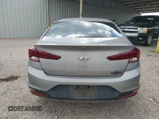 2020 Hyundai Elantra SE z VIN KMHD74LF4LU949239, wystawiony jako Copart lot #55599705 z przebiegiem 88 744 mil mil oraz Czysty tytuł • Clean title. Historia ofert i sprzedaży dostępna na DreamBid. Obrazek 6.