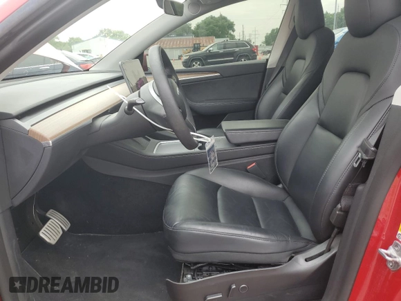 2022 Tesla Model Y Performance with VIN 7SAYGDEF8NF514662, listed as a Copart auction lot 60230305 with 81,926 mi miles and Salvage title. Bid and sale history available at DreamBid. Image 7.