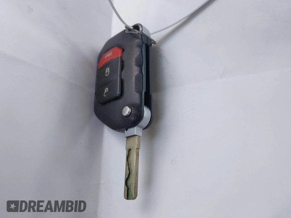 2020 Jeep Wrangler Unlimited Sport S с VIN 1C4HJXDN3LW268895, выставлен на аукционе IAAI как лот 42555660 с пробегом 60 962 миль миль и . История ставок и продаж доступна на DreamBid. Изображение 11.