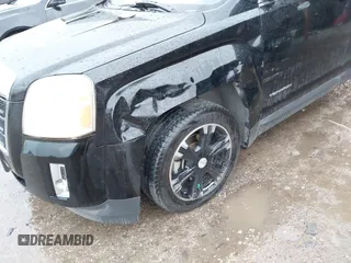 2015 GMC Terrain SLE z VIN 2GKALMEK3F6144823, wystawiony jako IAAI lot #42182126 z przebiegiem 188 550 mil mil oraz . Historia ofert i sprzedaży dostępna na DreamBid. Obrazek 6.