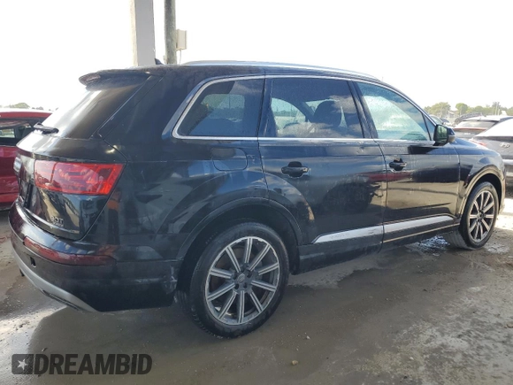 2017 Audi Q7 Premium Plus with VIN WA1LAAF7XHD004897, listed as a Copart auction lot 54762095 with 124,130 mi miles and Clean Title. Bid and sale history available at DreamBid. Image 3.