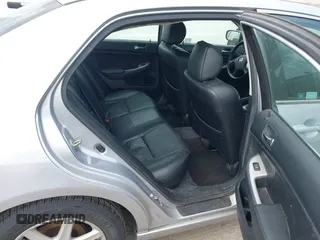 2004 Honda Accord EX with VIN 1HGCM66524A073430, listed as a IAAI auction lot 42346918 with 221,053 mi miles and . Bid and sale history available at DreamBid. Image 8.